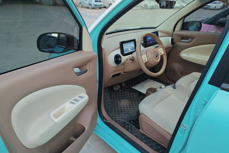 Used Wuling Hongguang MINIEV 2025 Four-Door Version Premium Edition
