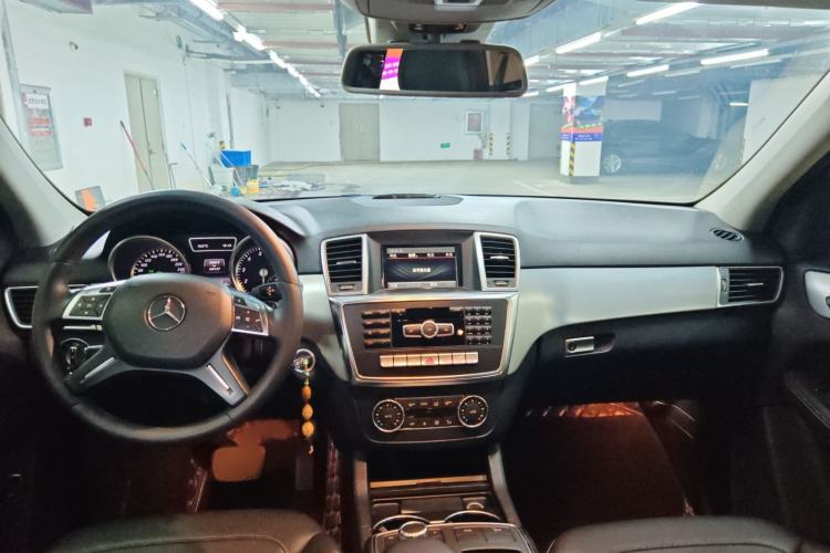 Used Mercedes-Benz M-Class 2014 ML 320 4MATIC