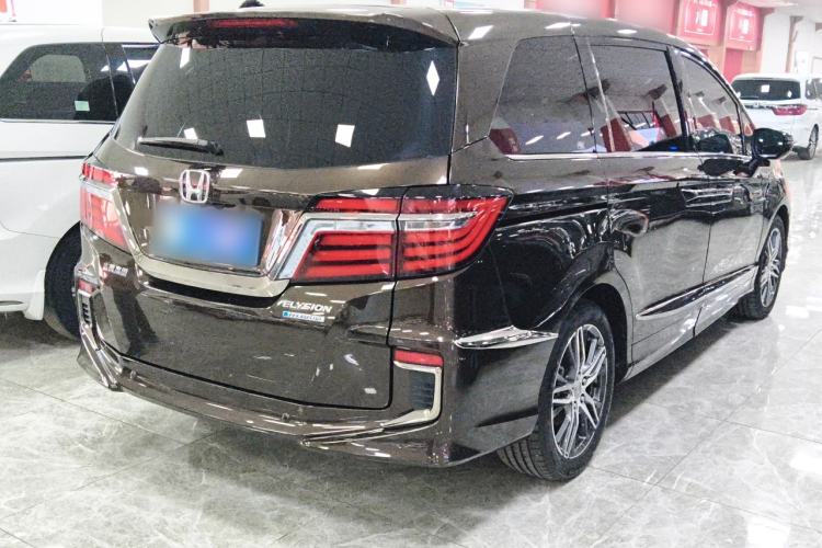 Used Honda Elysion 2019 2.0L Hybrid Supreme Edition
