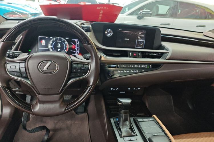 Used Lexus ES 2018 200 Luxury Edition China V Standard
