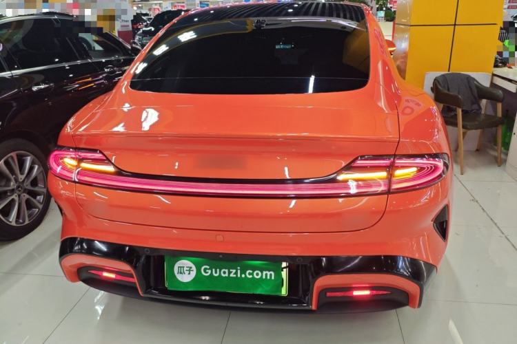 Used  SU7 2024 Rear-Drive Ultra-Long Range Advanced Pro-Level Intelligent Driving Version
