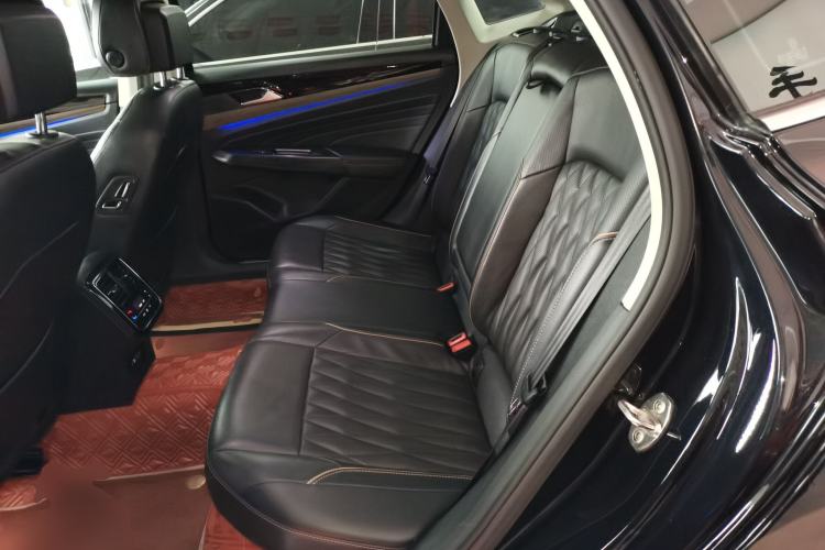 Used Volkswagen Passat 2021 330TSI Luxury Edition
