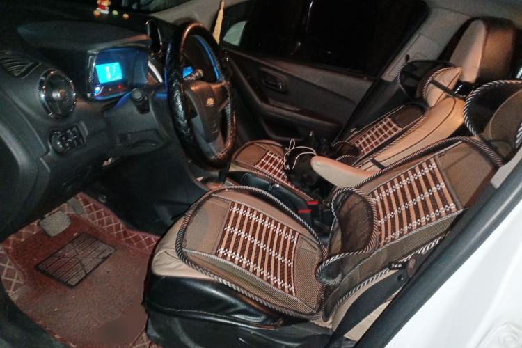 Used Chevrolet Trax 2016 1.4T Automatic Two-Wheel Drive Comfort Version with Sunroof
