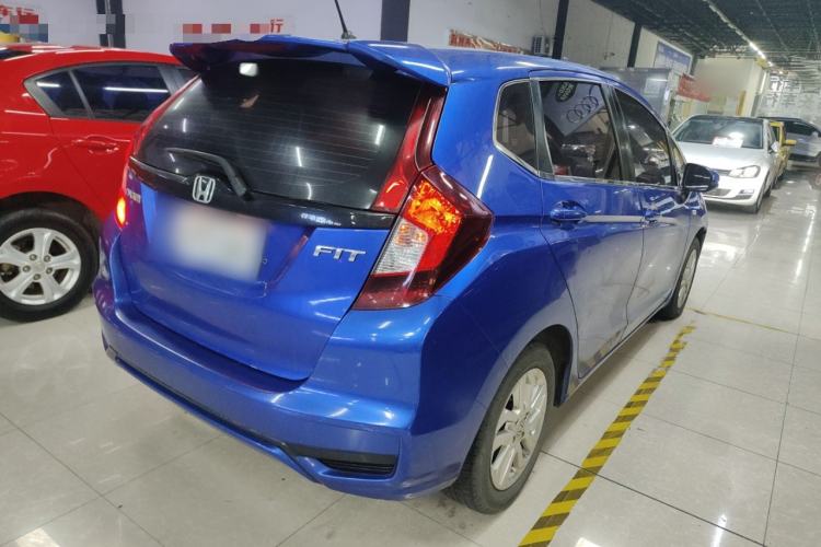 Used Honda Fit 2018 1.5L CVT Comfort Sunroof Version