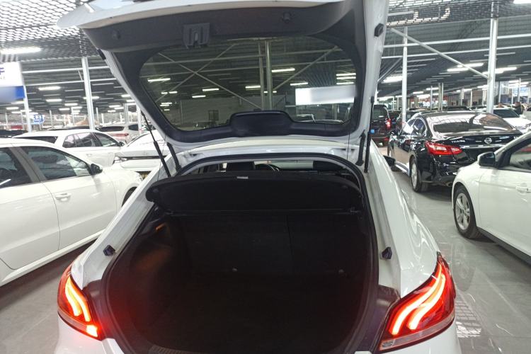 Used MG 6 2019 20T Automatic Trophy 10th Anniversary Edition
