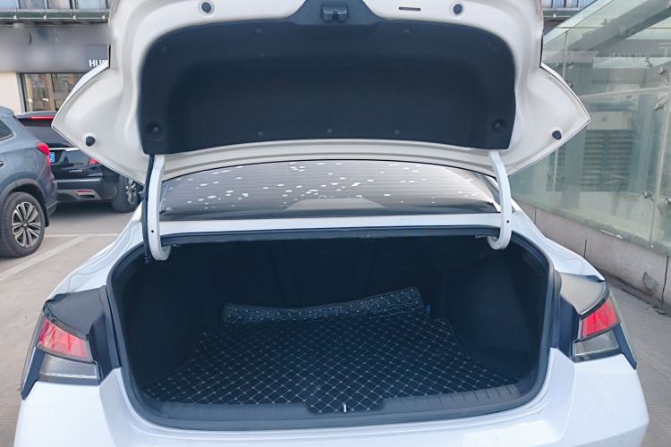 Used Hyundai Elantra 2021 1.5L CVT GLX Elite Edition