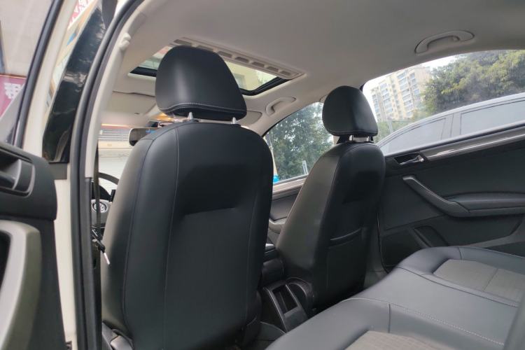 Used Volkswagen Santana 2016 1.6L Automatic Comfort Edition
