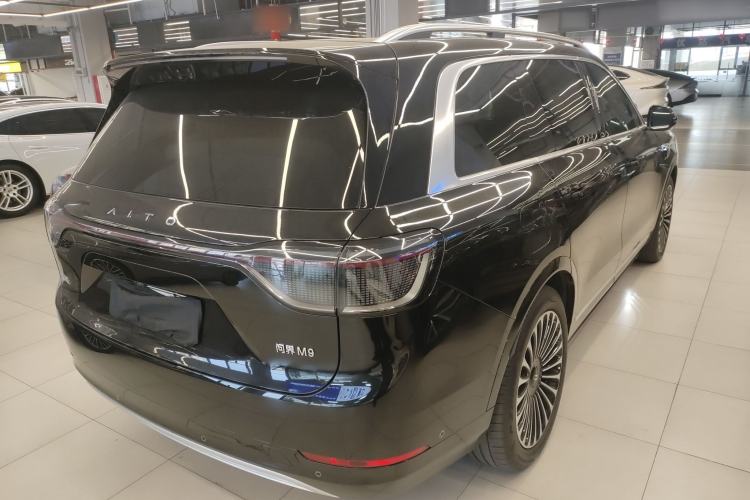 Used Hima AITO M9 2025 Extended-Range Ultra Version 52 kWh 6-Seater