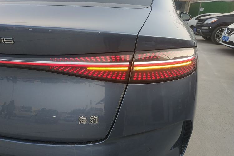 Used BYD Seal 2022 700 km Long-Range Rear-Wheel-Drive Version
