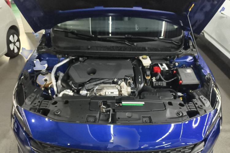 Used Peugeot 408 2022 1.6T Light-Chasing Edition
