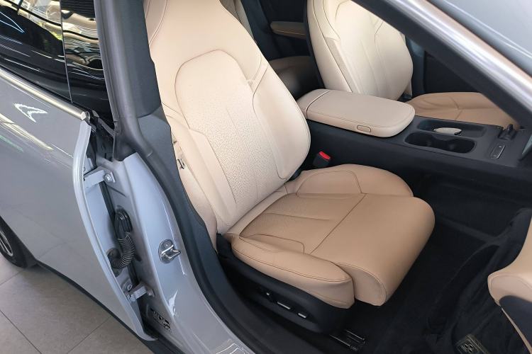 Used Nio ET5 2022 75 kWh
