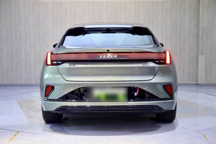 Used Zeekr 001 2025 WE Edition 100 kWh Rear-Wheel Drive