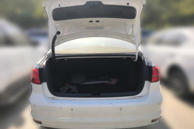 Used Volkswagen Sagitar 2015 230TSI Automatic Comfort Version