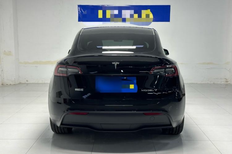 Used Tesla Model Y 2023 Rear-Wheel-Drive Version