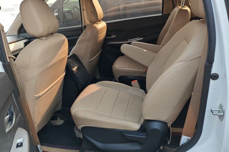 Used Wuling Hongguang 2021 1.5L Facelifted S Comfort Version with Electric Power Steering LAR
