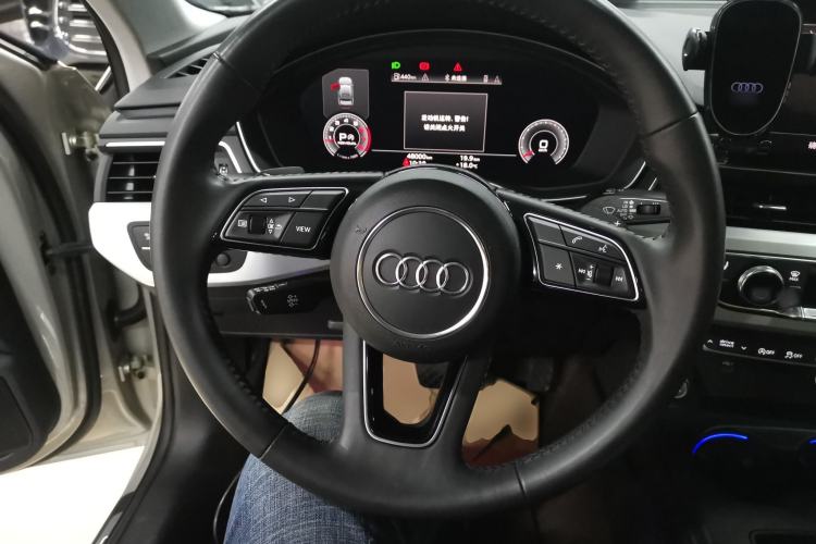 Used Audi A4L 2020 40 TFSI quattro Luxury Dynamic Model
