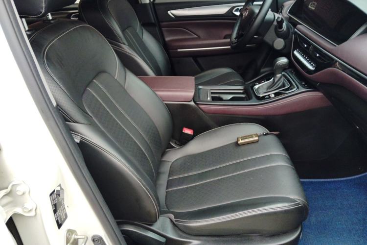 Used GAC Trumpchi M6 2021 PRO 270T DCT Luxury Edition
