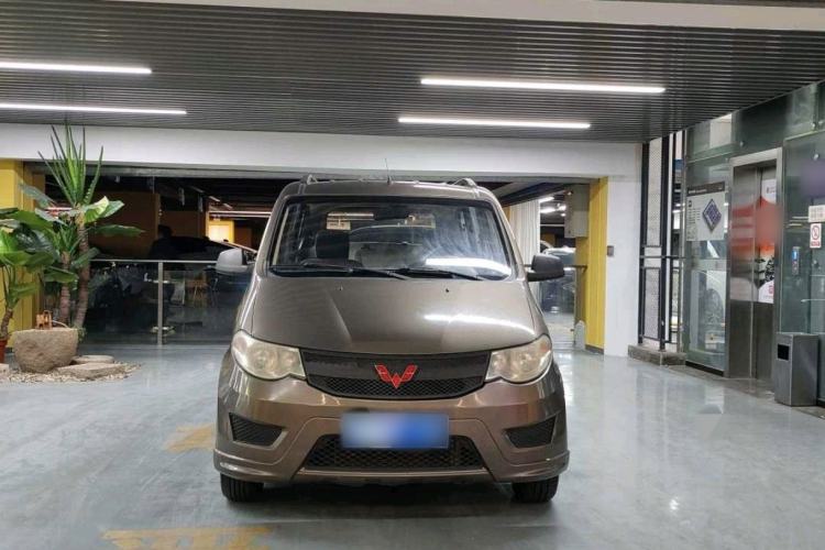 Used Wuling Hongguang 2015 1.5L S Base Model China IV
