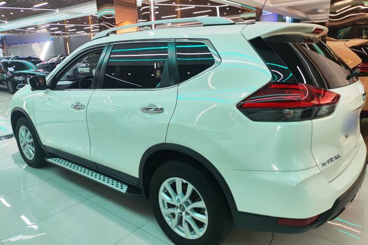 Used Nissan X-Trail 2019 2.0L CVT Smart Connect Comfort Edition 2WD
