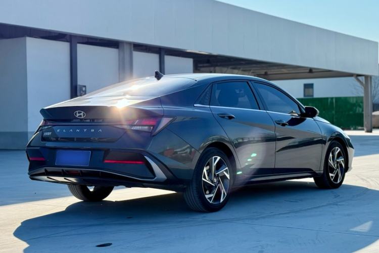 Used Hyundai Elantra 2023 1.5L CVT GLX Elite Edition
