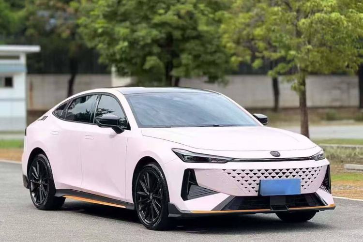 Used Changan UNI-V 2024 1.5T Prestige Sport Edition
