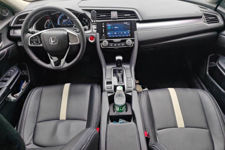 Used Honda Civic 2016 220TURBO CVT Luxury Edition
