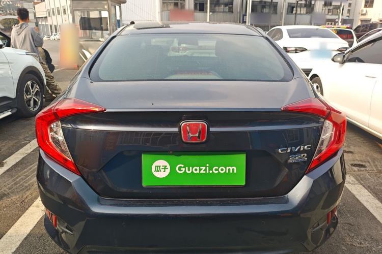 Used Honda Civic 2016 220TURBO CVT Luxury Edition
