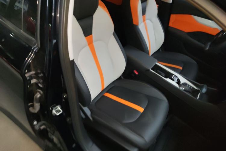 Used Dongfeng Aeolus Yixuan 2023 Mach Edition 1.5L Automatic Chasing Shadow Version
