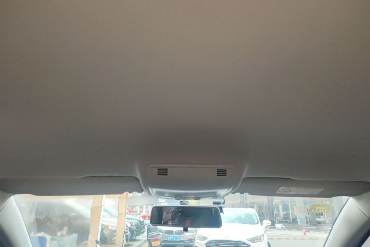 Used Volkswagen Golf 2016 1.6L Automatic Fashion Model