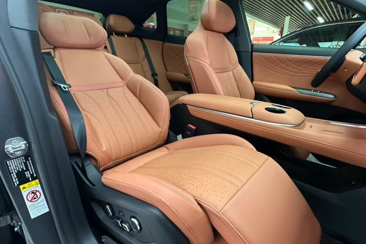 Used Deepal S07 2025 Deepal Intelligent Driving AD PRO Range-Extended Version
