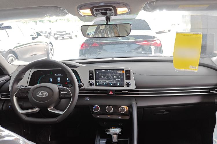 Used Hyundai Elantra 2023 1.5L CVT GLX Elite Edition
