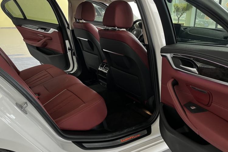 Used BMW 5 Series 2022 Restyled 525Li Luxury Package
