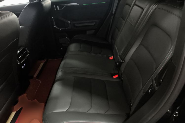 Used JETOUR Traveler 2023 2.0T All-Wheel Drive Conquer PRO
