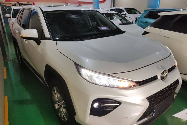 Used Toyota Wildlander 2022 2.0L CVT Two-Wheel Drive Luxury PLUS Edition
