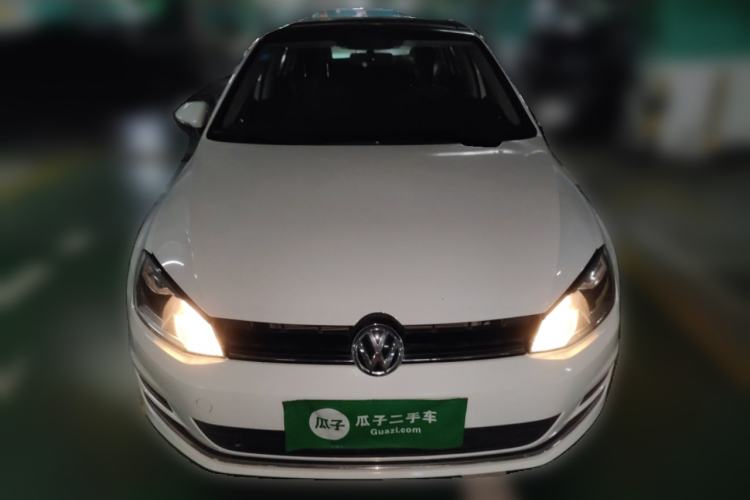 Used Volkswagen Golf 2016 230TSI Automatic Comfort Version
