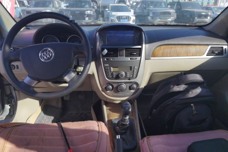 Used Buick Excelle 2015 1.5L Manual Classic Trim
