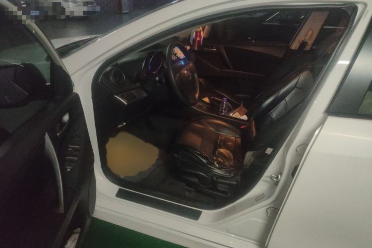 Used Mazda Mazda 3 2012 Hatchback 1.6L Automatic Elite Model
