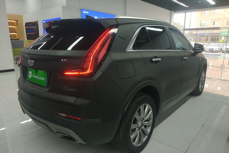 Used Cadillac XT4 2020 28T Two-Wheel-Drive Leading Version
