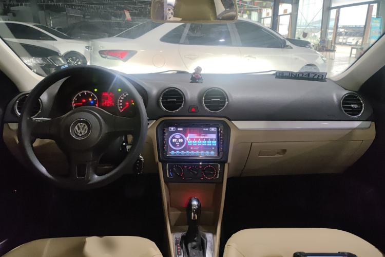 Used Volkswagen Jetta 2015 1.6L Automatic Comfort Model
