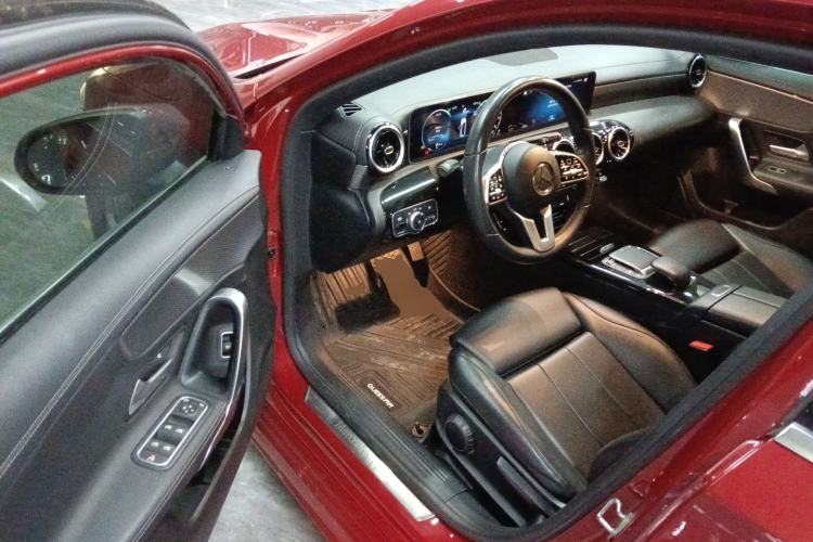 Used Mercedes-Benz A-Class 2020 Facelift A 180 L Sport Sedan Special Configuration
