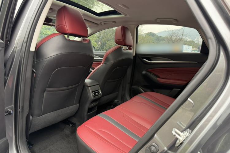 Used Changan Eado 2021 PLUS Blue Whale NE 1.4T GDI DCT Prestige Model
