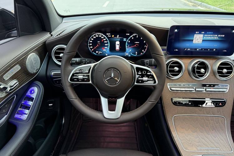 Used Mercedes-Benz GLC 2022 Refreshed GLC 300 L 4MATIC Dynamic Edition Prestige Version
