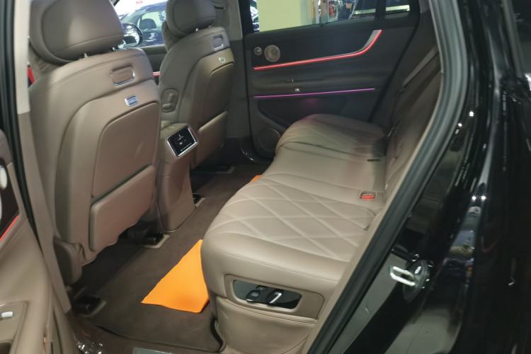 Used Hima AITO M9 2025 Extended-Range Ultra Version 52 kWh 5-Seater Edition
