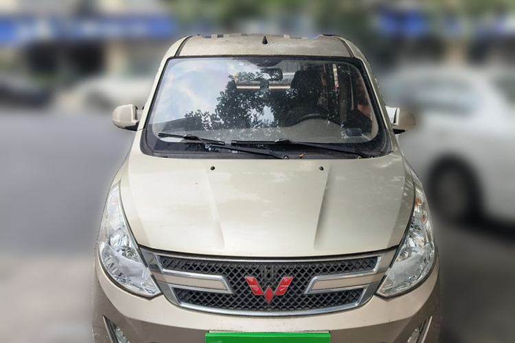 Used Wuling Rongguang V 2016 1.5L Standard Version
