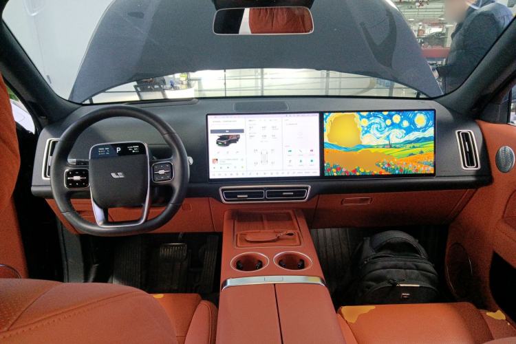 Used Li Auto L9 2025 Pro Smart Refresh Edition
