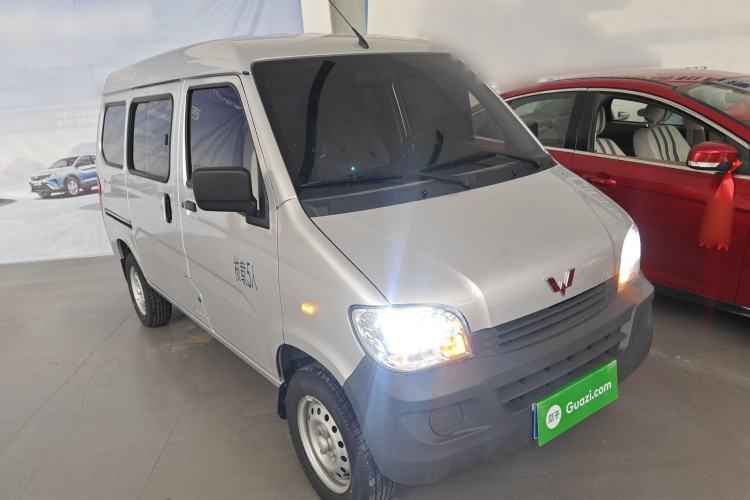 Used Wuling Zhiguang 2023 1.5L Practical Version 5/7 Seats