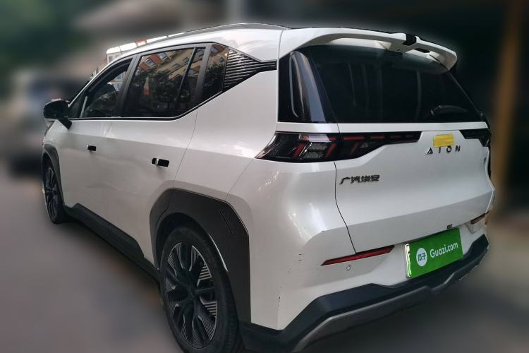 Used AION Y 2022 70 Tech Edition Lithium Iron Phosphate