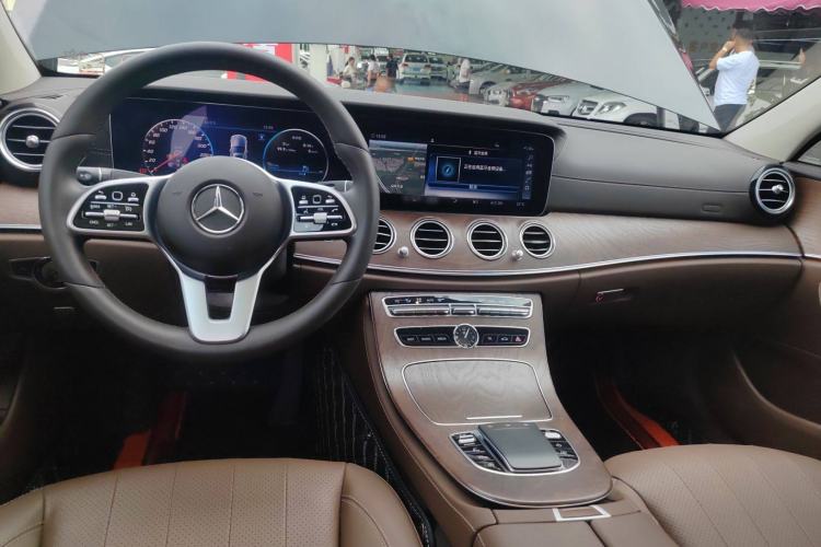 Used Mercedes-Benz E-Class 2019 E 300 L Luxury Model
