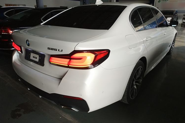 Used BMW 5 Series 2021 Facelifted 525Li M Sport Package