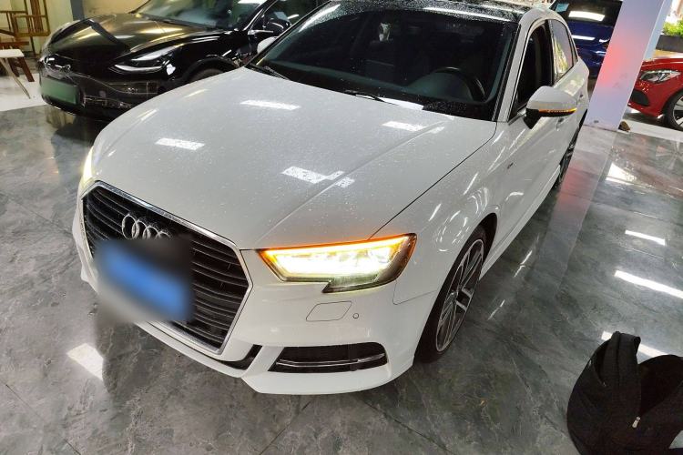 Used Audi A3 2019 Limousine 35 TFSI Sporty Version China VI
